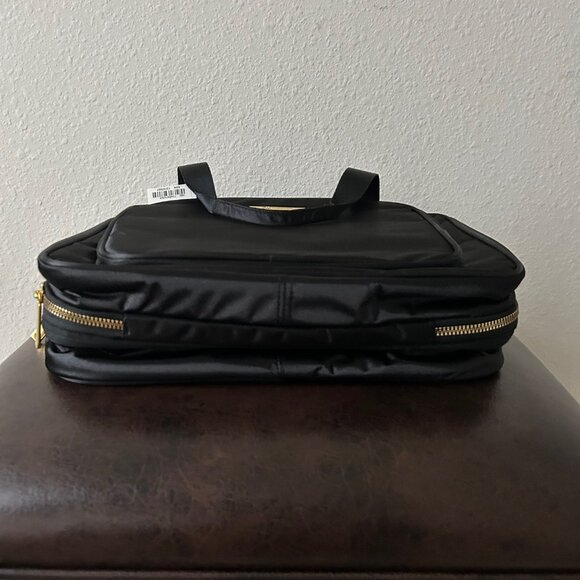 Joy Clean And Chic Expandable Toiletry Case BLACK Satin Finish NWT - Picture 6 of 14